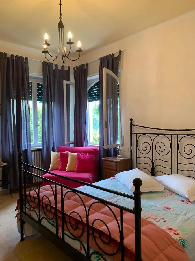 Гостевой дом Villa Corteolivo Rooms Торри-дель-Бенако